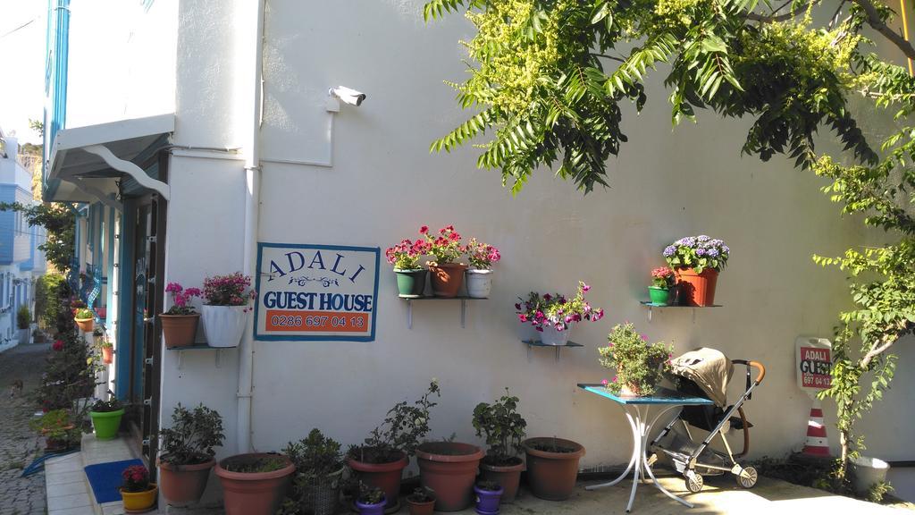 Adali Guest House Bozcaada Exterior foto