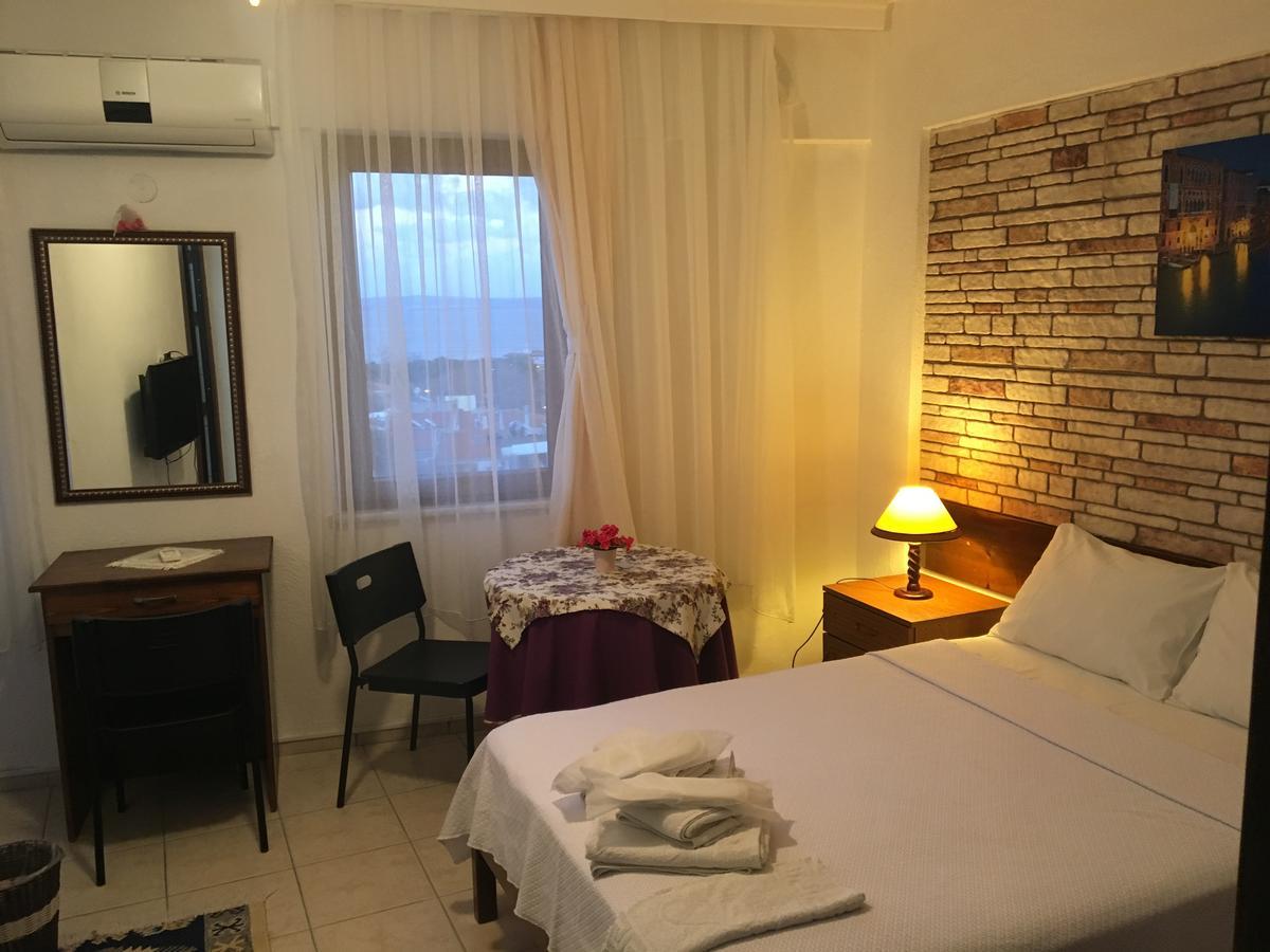 Adali Guest House Bozcaada Exterior foto