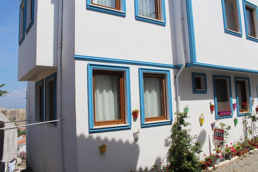 Adali Guest House Bozcaada Exterior foto